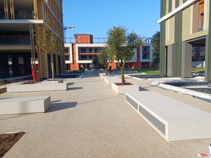 Monolitica lineare #8